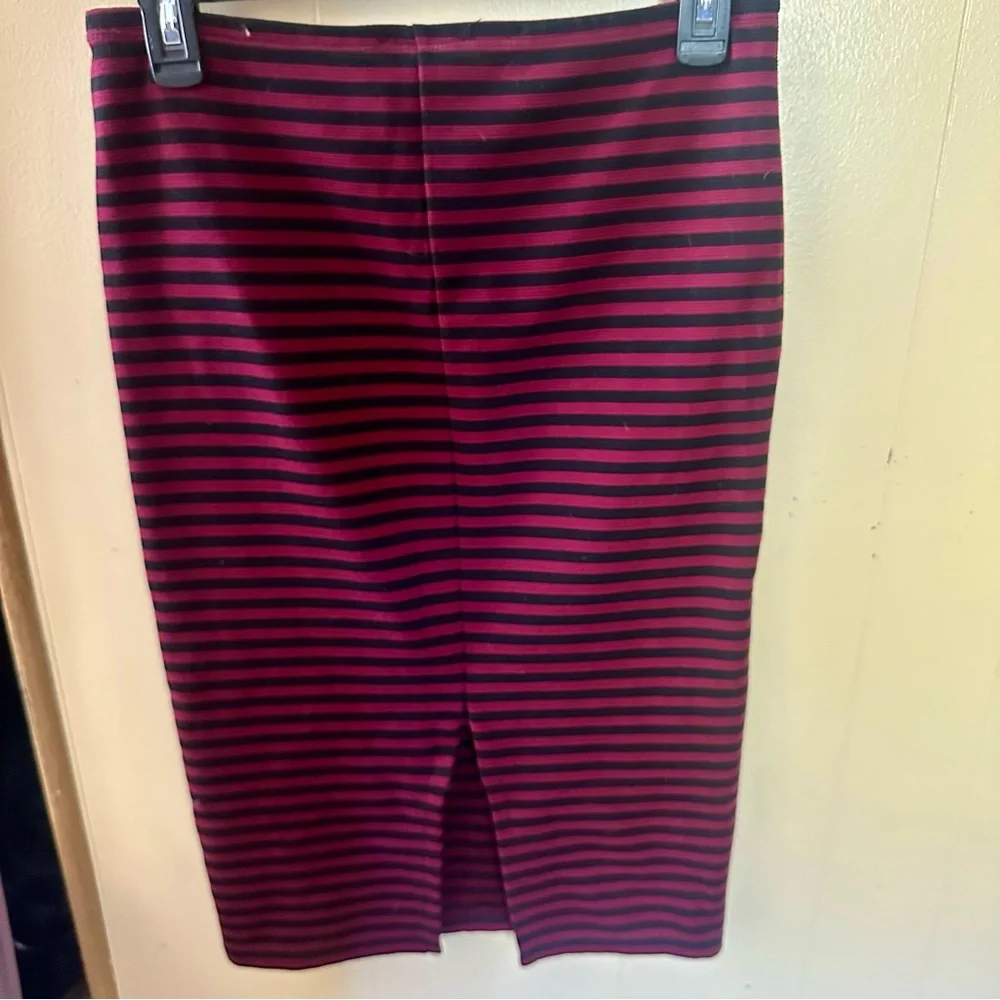 Forever 21 Striped Midi Pencil Skirt Medium M